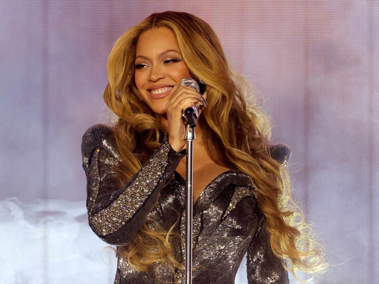 Beyonce Debuts Sun-Washed Hair for the Renaissance Tour
