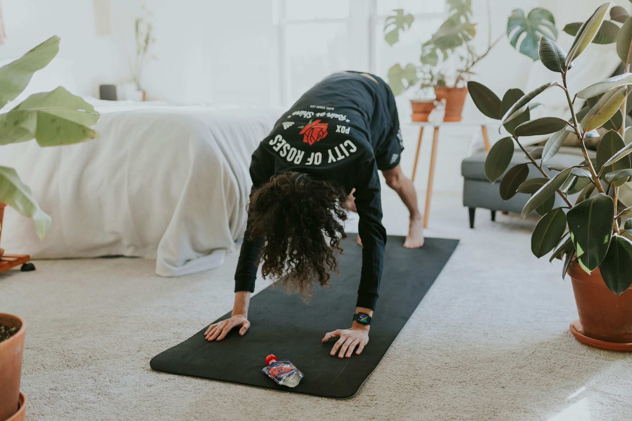 Yoga for Beginners: Essential Poses That Improve Flexibility and Reduce Stress